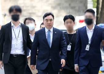 실형 받은 윤관석… ‘돈봉투 수수’  의원 진술 땐 감형 가능성