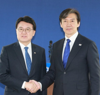 조국 “비례대표 출마, 후보 신청”…황운하도 ‘불출마’ 뒤집고 비례 신청