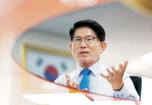 “약자 위한 노사정 대화… 근로기준법, 5인미만 사업장 확대가 핵심”[현안 인터뷰]