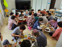 점심때면 “밥 먹자” 전화… “우리마을엔 고독사 없어요”[밥 굶는 노인들]