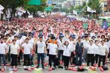 “최저임금 수준 임금 탓에 청년공무원 공직 떠나”…공무원노조 정부서울청사 인근서 집회, ‘임금·수당 인
