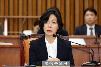 ‘자녀 주식 논란’ 이숙연 대법관 후보자 “요즘 아이들 돌이나 백일 때 금반지 아닌 주식 사준다”