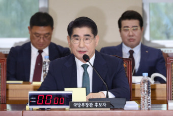 野 “최근 수방사·특전사·방첩사령관 한남동공관 모임” 계엄 의혹 제기에 김용현 “정치선동” 발끈