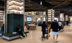1층엔 도서관, 지하엔 쇼핑몰… ‘공간 혁신’ 일군 스타필드 마켓[복합위기, 초격차 혁신으로 뚫어라!]