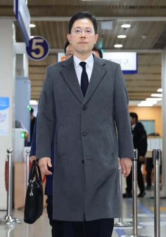 ‘고발사주 의혹’ 손준성 2심 무죄…“검찰총장 등 상급자 전송 가능성 해소 안 돼”