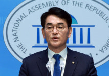 박용진 “부정선거? 尹, UFO에 잡혀갔다 온 사람 같아”
