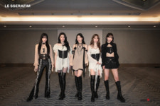르세라핌이 온다…3월 14일 미니 5집 ‘HOT’ 발매
