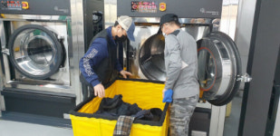 작업복 세탁 걱정 끝 … 화성시에 노동자 작업복 세탁소 7월 개소