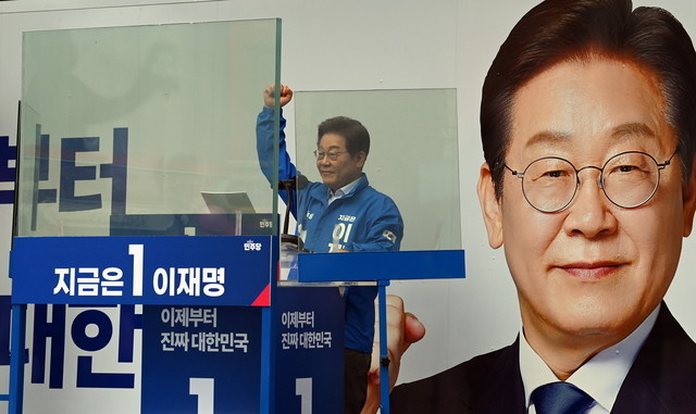 6·3 대선 앞둔 이재명 vs 김문수, 수도권 민심 공략에 얽힌 대결