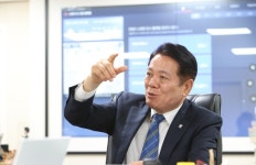 “첨단기업 유치 위해 안양 시청사 부지 내줄것”[로컬인사이드]