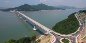 석항1교(상) | [속보]인천 석모대교 차 세우고 사라진 20대…교량 추락 가능성