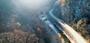 시리도록 아름다운 설경, 뜨거웠던 탄광의 추억… 따라만 가도 즐겁다, 겨울여행 ‘길라잡이’[박경일기자의 여행]