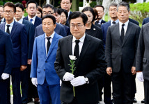 박찬대 민선 9기 인천시장 취임…“ABC+E 전략으로 압도적 경제도시 도약”