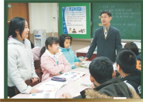영어공부 학원다닐 필요없어요 VS 학교수업 재미없어요