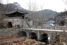 서울 4월의 문화재 홍지문·탕춘대성