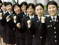 창설 60돌 “女警 파이팅”