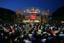 용평의 여름 음악에 젖다