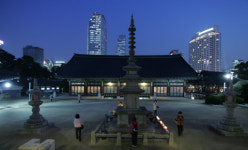 [도심속 산사]②서울 삼성동 봉은사