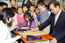 이명박 삶에 필수적 영어 제대로 가르칠 것”