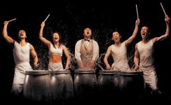 공연계, 전용극장 시대 활짝