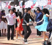 신나는 댄스스포츠 동아리로~