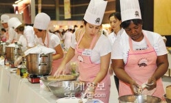 외국인 떡 만들기 대회
