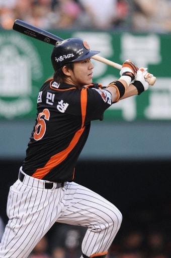 롯데 김민성 ‘2010 주전 굳히기’
