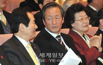 與 당헌·당규개정특위 ‘현역의원 대선경선캠프 참여 금지’ 개정안