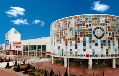 2위들 ‘몸집 불리기’… 선두업체 위협