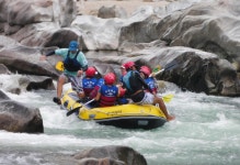 시즌 맞은 인제 래프팅 ‘출발, 이상무’