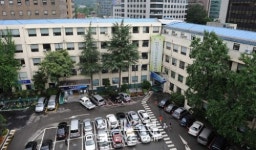 종로구 “88년된 학교건물 청사로 써요”