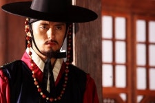 영화 불꽃처럼 나비처럼 뇌전 최재웅, 이범수와 한솥밥