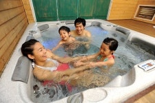 가족과 함께… 연인과 함께… 추위 녹이는 따뜻한 스파 여행