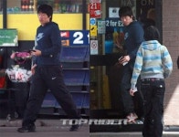 박지성이 주유소 직원이라고?