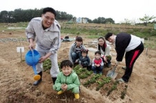 현대重 임직원 주말엔 농장에 가요
