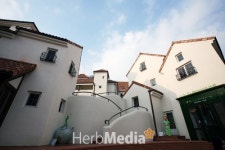 [허브미디어의 펜션기행] 한국 안의 작은 프랑스, 쁘띠프랑스