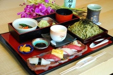 [Car&Taste] 뜨거운 여름 식혀주는 정통일본식 메밀 소바