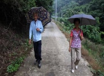 두메산골서 ‘행복의 보금자리’ 가꾸는 노부부