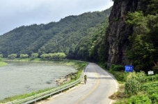 숨이 턱밑까지 차오르는 이화령