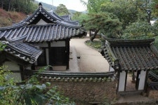 뜨끈한 아랫목에 지친 몸 지지니… 좋지 아니한가