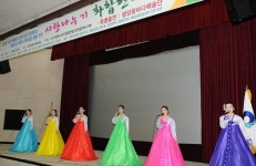 이산가족 조건없이 하루속히 만나게 해달라 이산가족 상봉기원 한마당