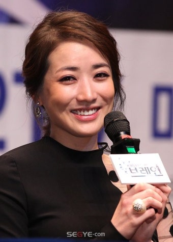 [포토] 최정원 '뇌에 사람의 마음이 담겨 있는 것 같아요