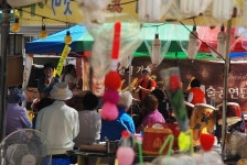 [Funny Place] 삼삼한 금산 인삼시장에 ‘문화꽃’이 핀다