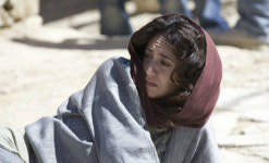 간음한 여인으로 몰려 가족과 이웃의 돌을 맞고 죽어가야 한다면…