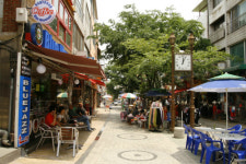 [Funny Place] 외화 버는 전통시장 ‘평택중앙시장’