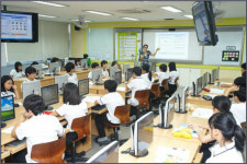 “교과교실제 최우수학교 천안 새샘중을 배우자”