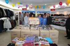 포항제철소, ‘미소짓는 가게’ 어르신들에 희망 선물