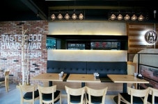 하늘 아래 새로운 것은 없다?…치킨시장에서 퍼플오션 찾기