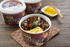 짜장면 한 그릇에 1,900원! 이젠 즉석에서 바로 먹는다.