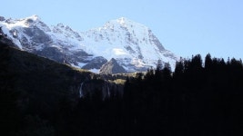 스위스 융프라우의 ‘천상의 길’을 오르다